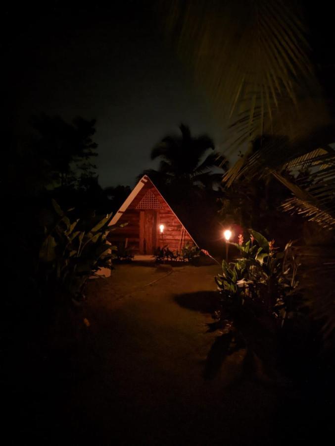Bewak Cr Hotel Tortuguero Buitenkant foto